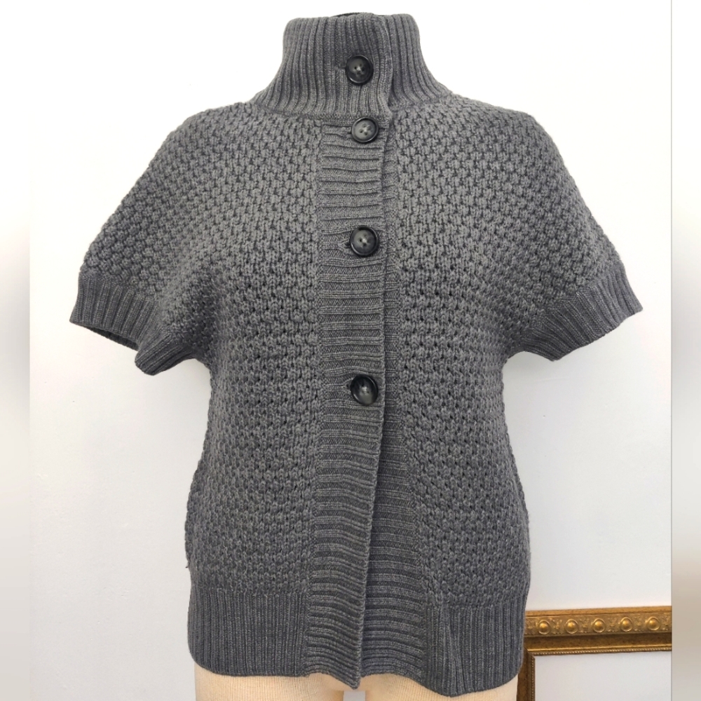 BANANA REPUBLIC Women's Short Sleeve Shrug Sweater Gray Size XS
